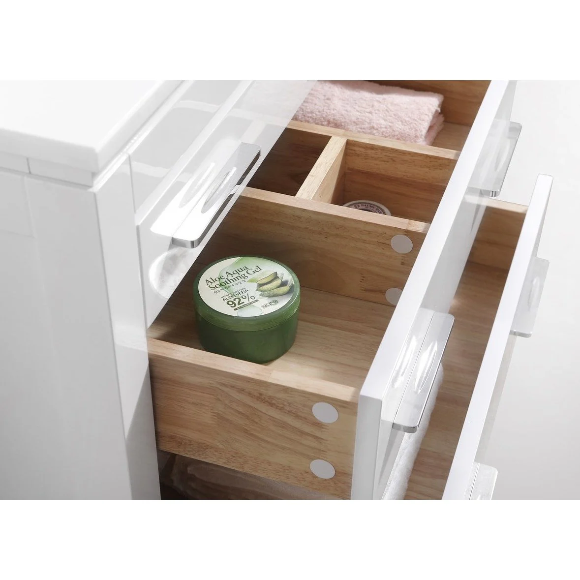 KubeBath Eiffel Gloss White Vanity with Quartz Counter Top - Image 5