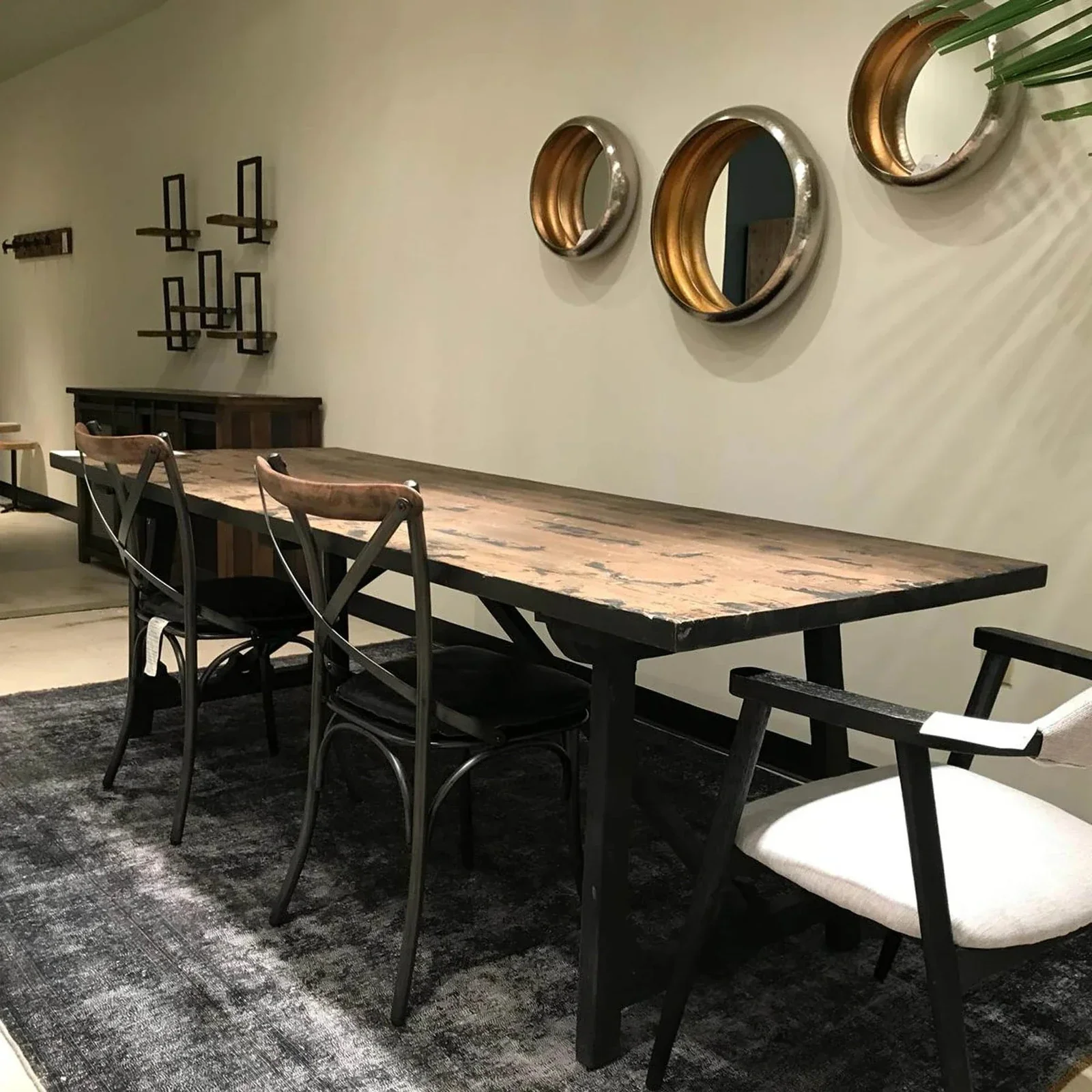 LH Imports Renaissance Dining Table - Black Antique RNS010 - Image 4