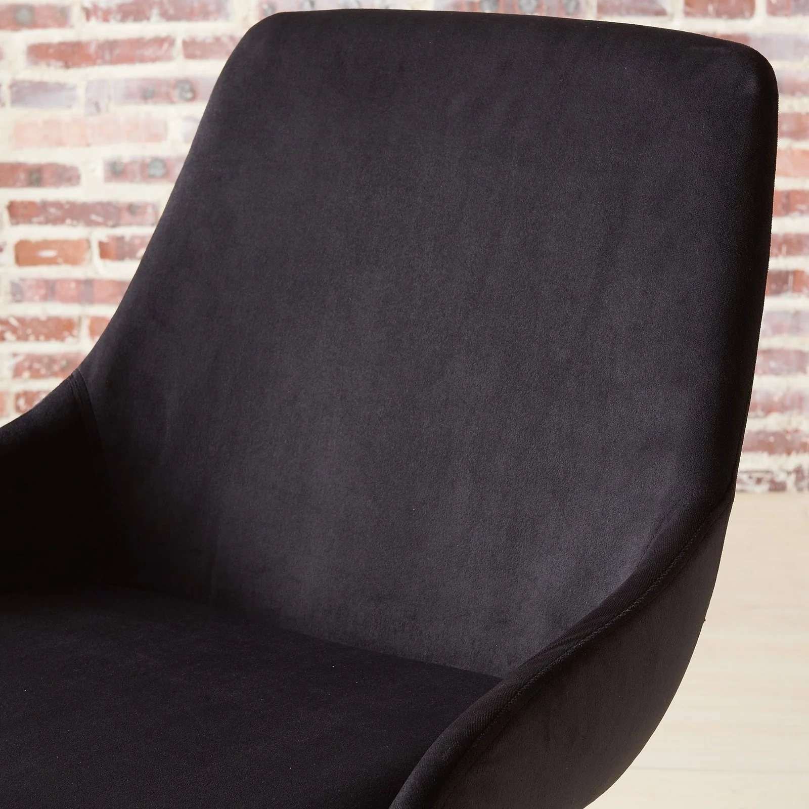 Worldwide Home Furnishings Cassidy-Side Chair Velvet-Black Side Chair, Velvet, Set Of 2 202-330BK - Image 6